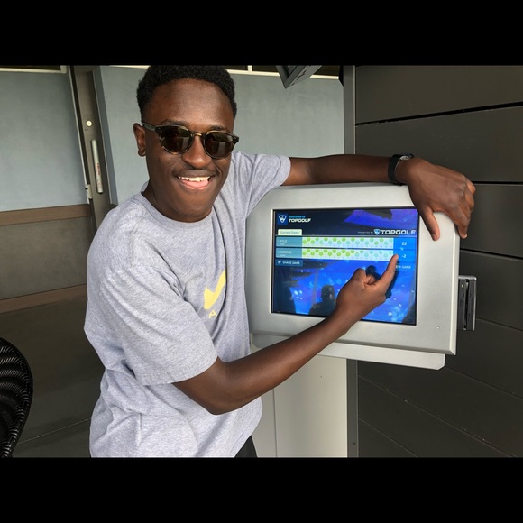 Meet your Posher, Kyle - Picture 1 of 1